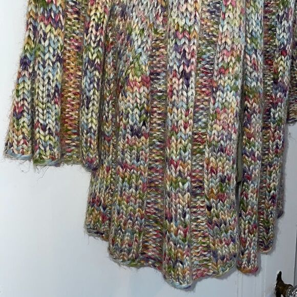 Leo & Nicole multi colored Snap neck cardigan sweater - Picture 5 of 10